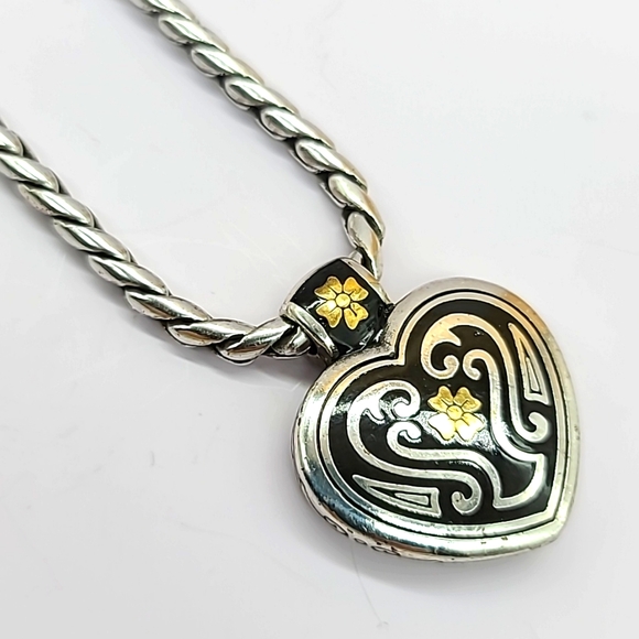 Brighton "FONTINA HEART" Reversible w Enamel & Scrolled Details! Rare & Retired! - Picture 7 of 10